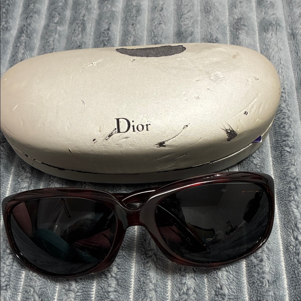 Dior Burgundy Frame Sunglasses with Dark Lenses - Picture 3 of 3